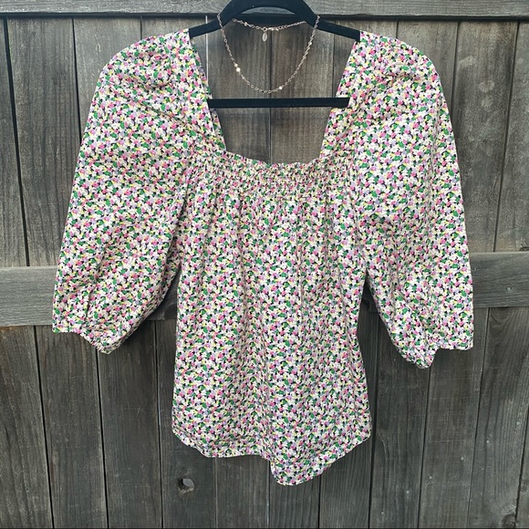 H&M floral blouse - Picture 2 of 7